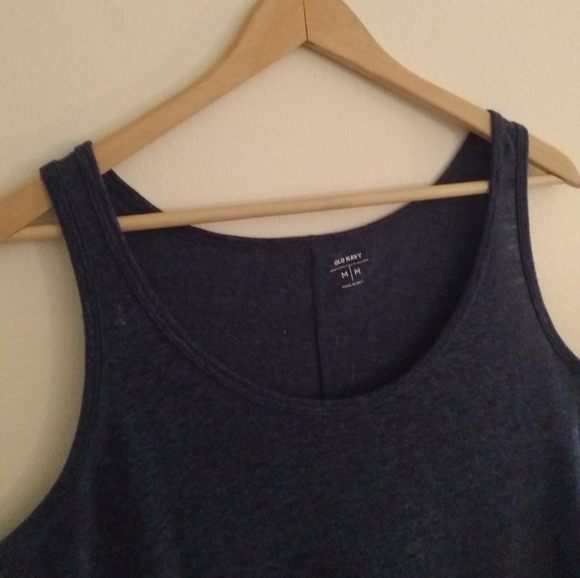 Old Navy Tee - Picture 2 of 6